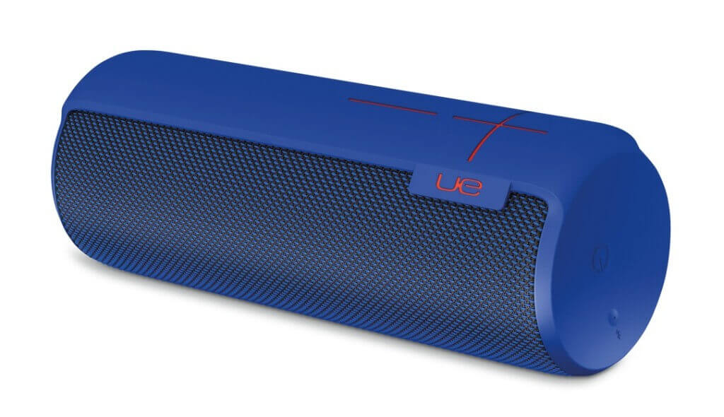 Being fully waterproof, UE Megaboom can withstand the elements while blasting out your favorite tunes. 