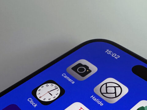iPhone 15 Pro Max screen bezels