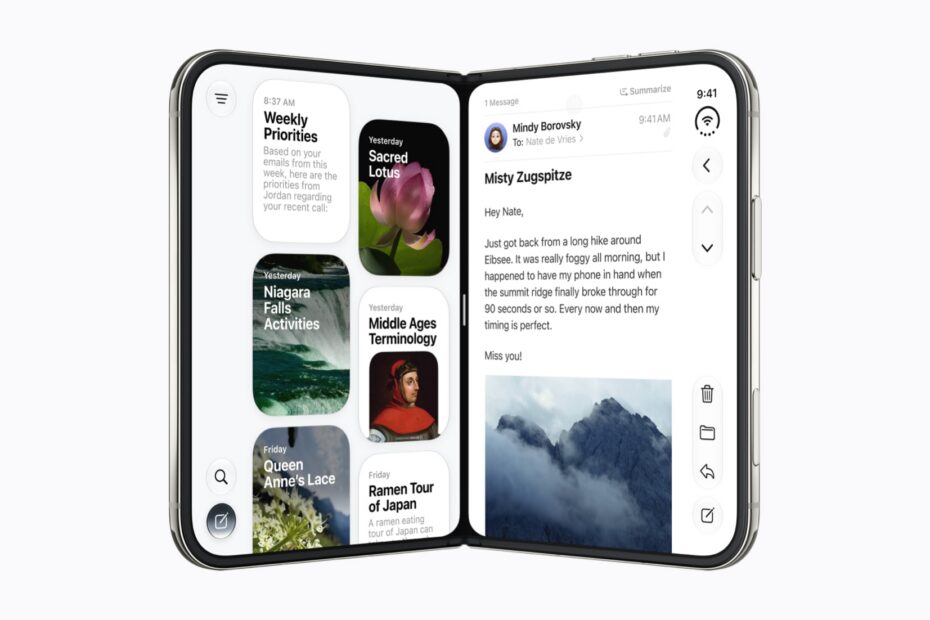 iPhone Duo open with the Siri app and Mail side by side